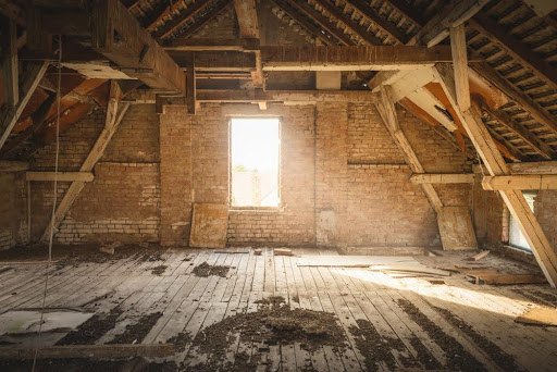 An old attic infested with mold in laguna beach ca